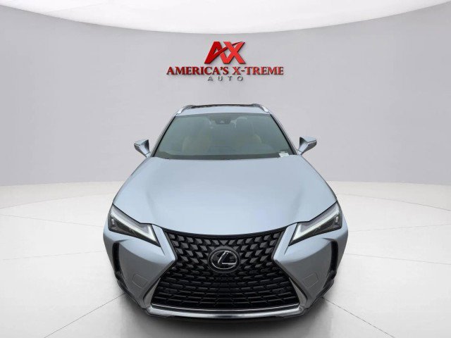 Used 2023 Lexus UX 250h FWD w/ Premium Package image 9