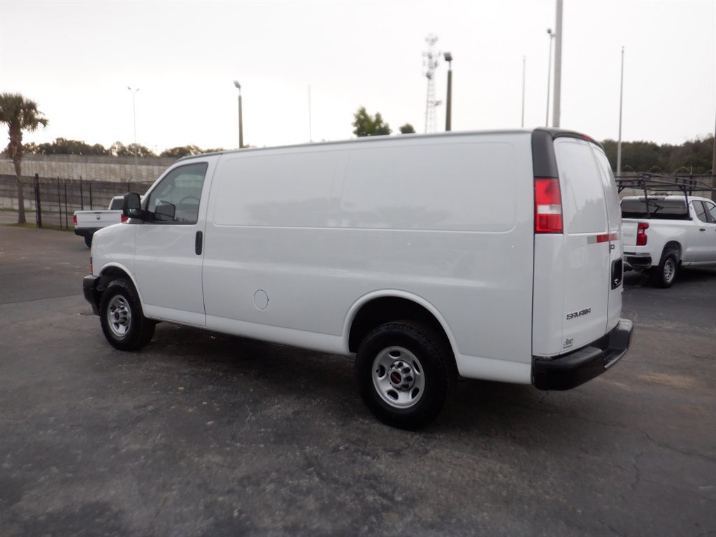 Used 2023 GMC Savana 2500 w/ Driver Convenience Package image 3