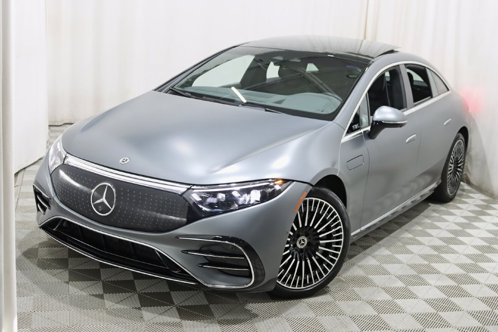 Used 2023 Mercedes-Benz EQS 580 4MATIC Sedan image 5