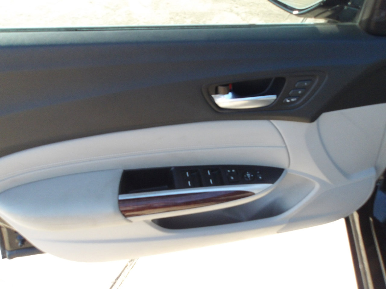 Used 2015 Acura TLX V6 w/ Advance Package image 18