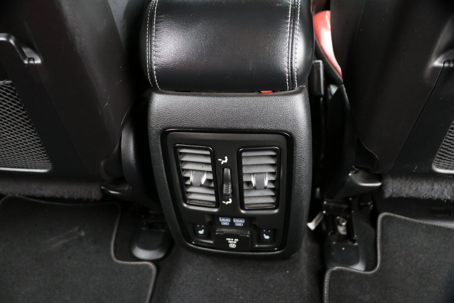 Used 2021 Dodge Durango SRT Hellcat w/ Technology Group AWD/4WD image 35