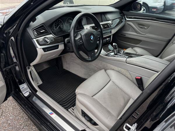 Used 2013 BMW 535i Sedan RWD image 9