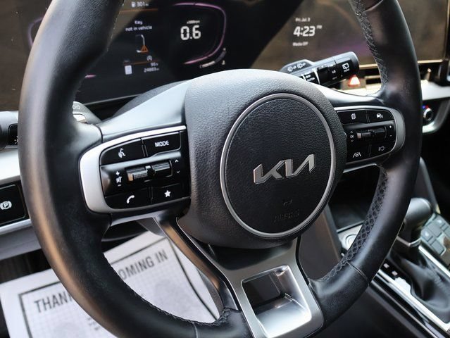 Used 2023 Kia Sportage EX FWD image 26