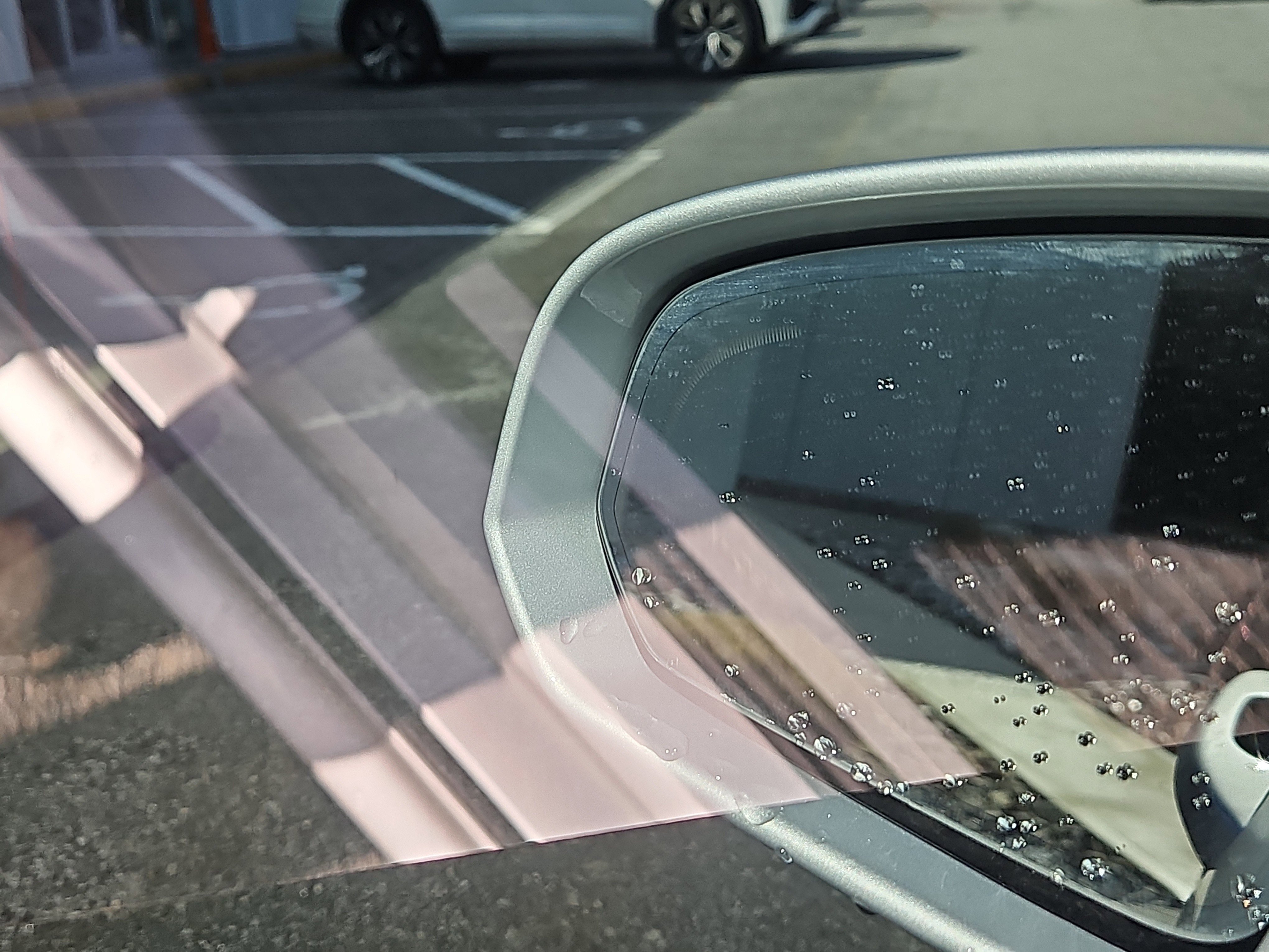 Used 2022 Volvo S60 T8 Inscription image 17