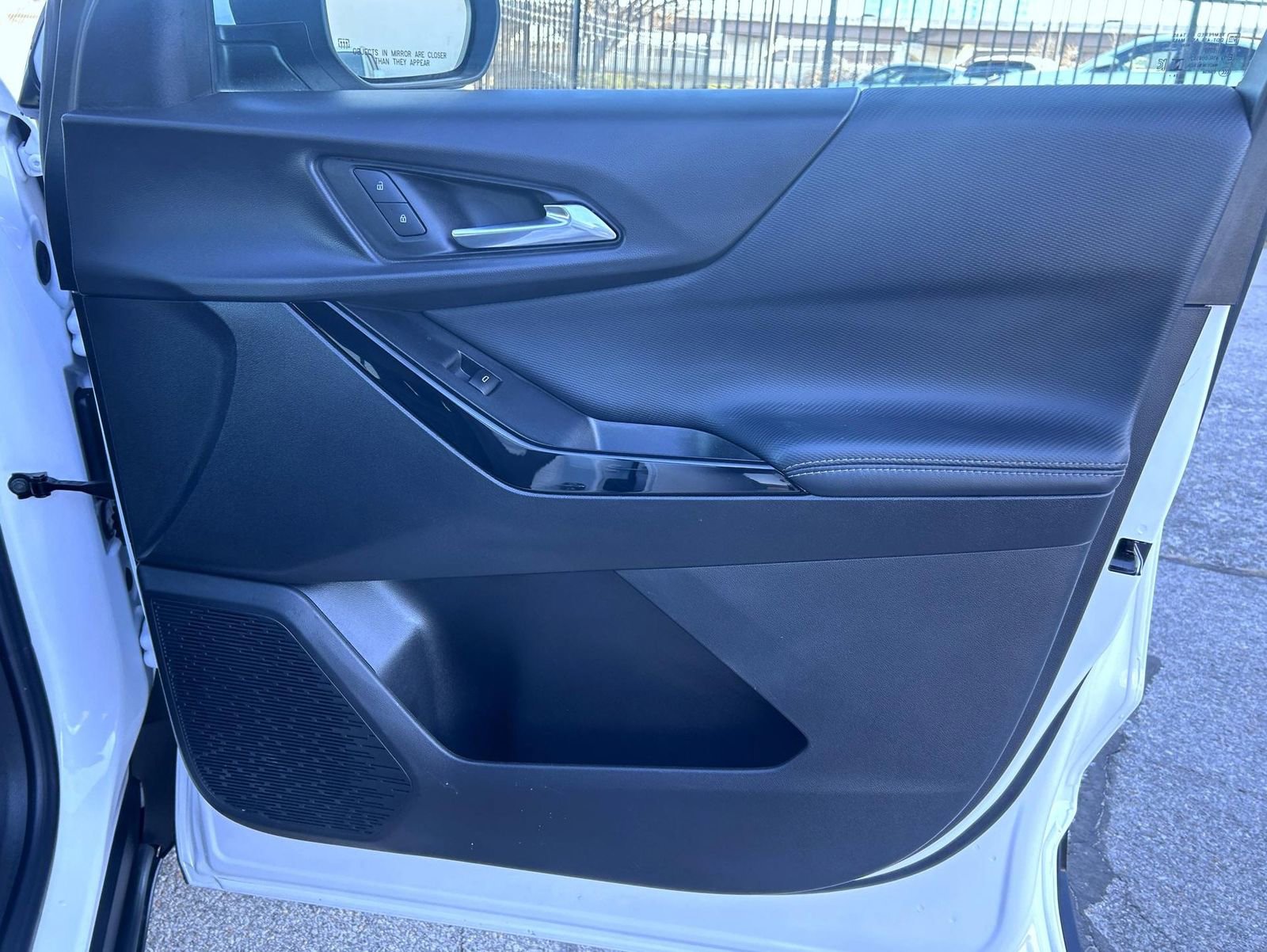 Certified 2025 Chevrolet Equinox LT w/ Convenience Package II image 15