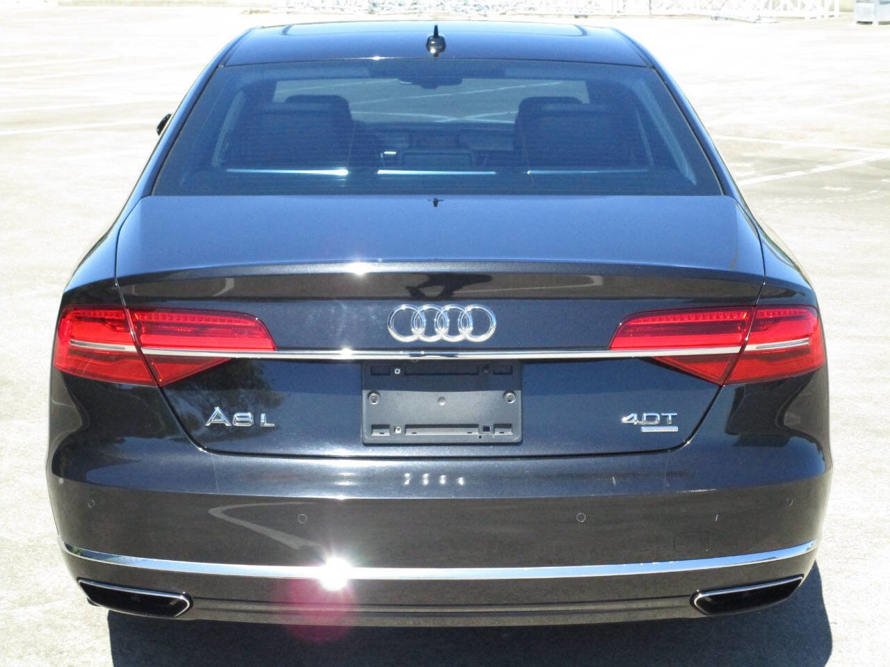 Used 2015 Audi A8 L 4.0T w/ Premium Package image 5
