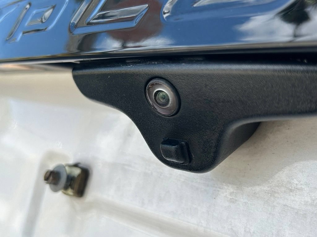 Used 2019 Ford Explorer Sport w/ Equipment Group 401A AWD/4WD image 40