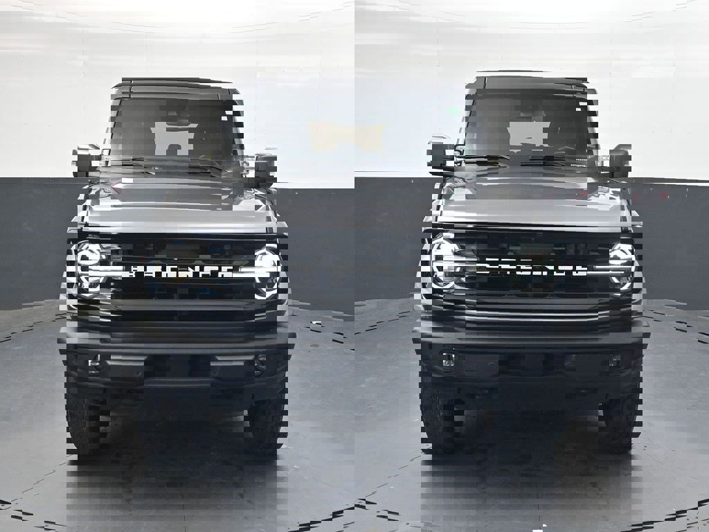 Used 2021 Ford Bronco Outer Banks image 9