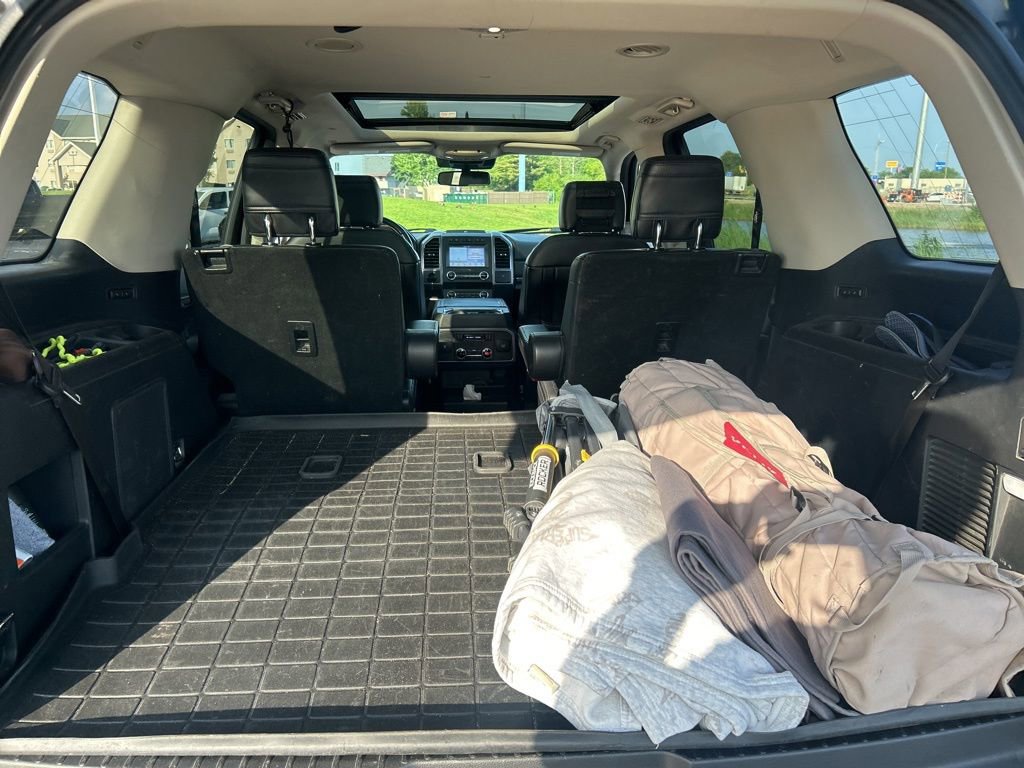 Used 2019 Ford Expedition Platinum AWD/4WD image 39