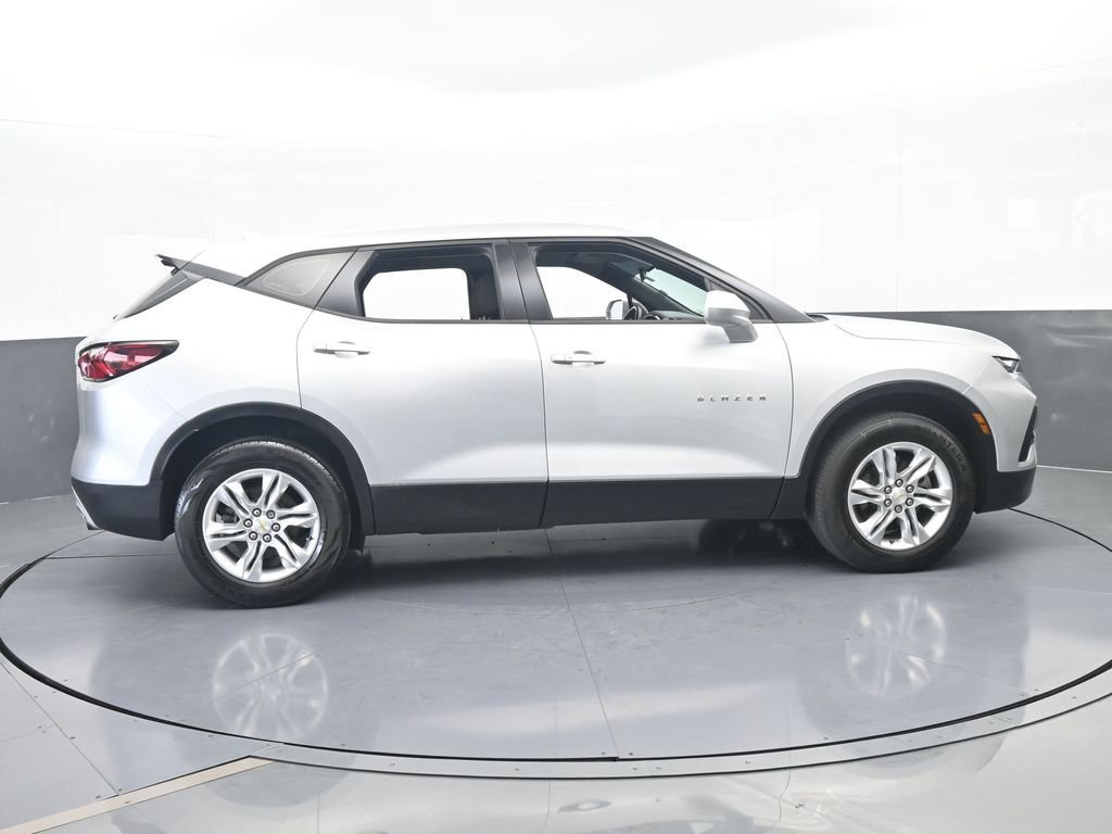 Used 2019 Chevrolet Blazer L FWD image 7