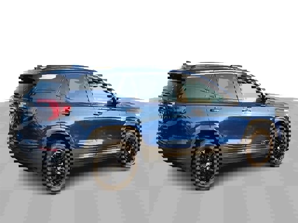 Used 2023 GMC Terrain SLE w/ Driver Convenience Package image 8