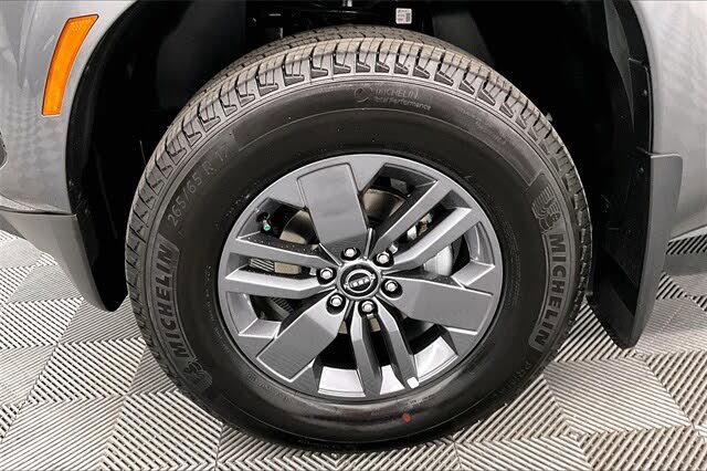 New 2026 Nissan Frontier SV w/ SV Convenience Package image 6