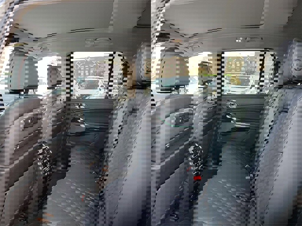 Used 2024 BMW X7 xDrive40i image 13