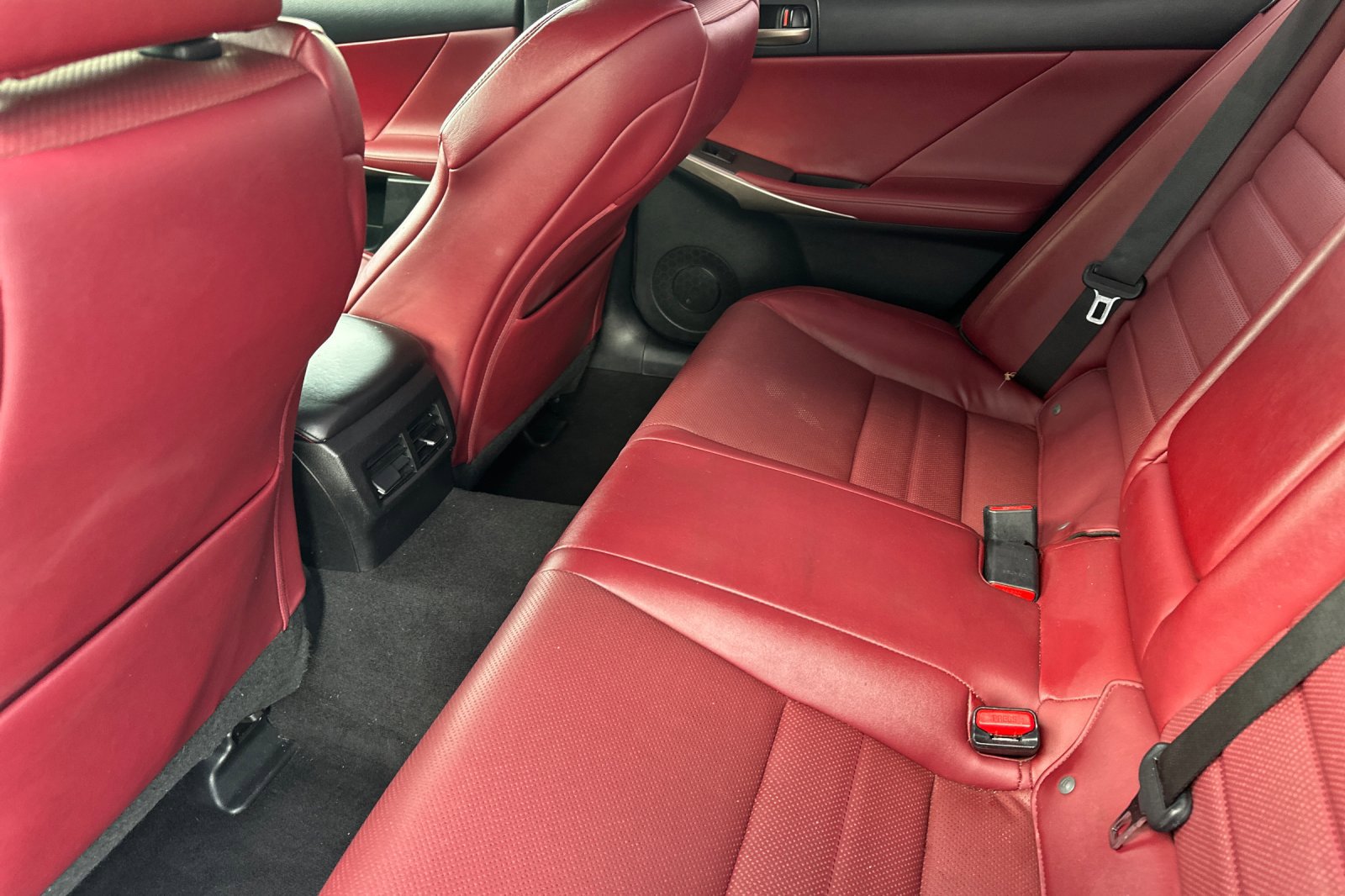 Used 2018 Lexus IS 300 F Sport image 12