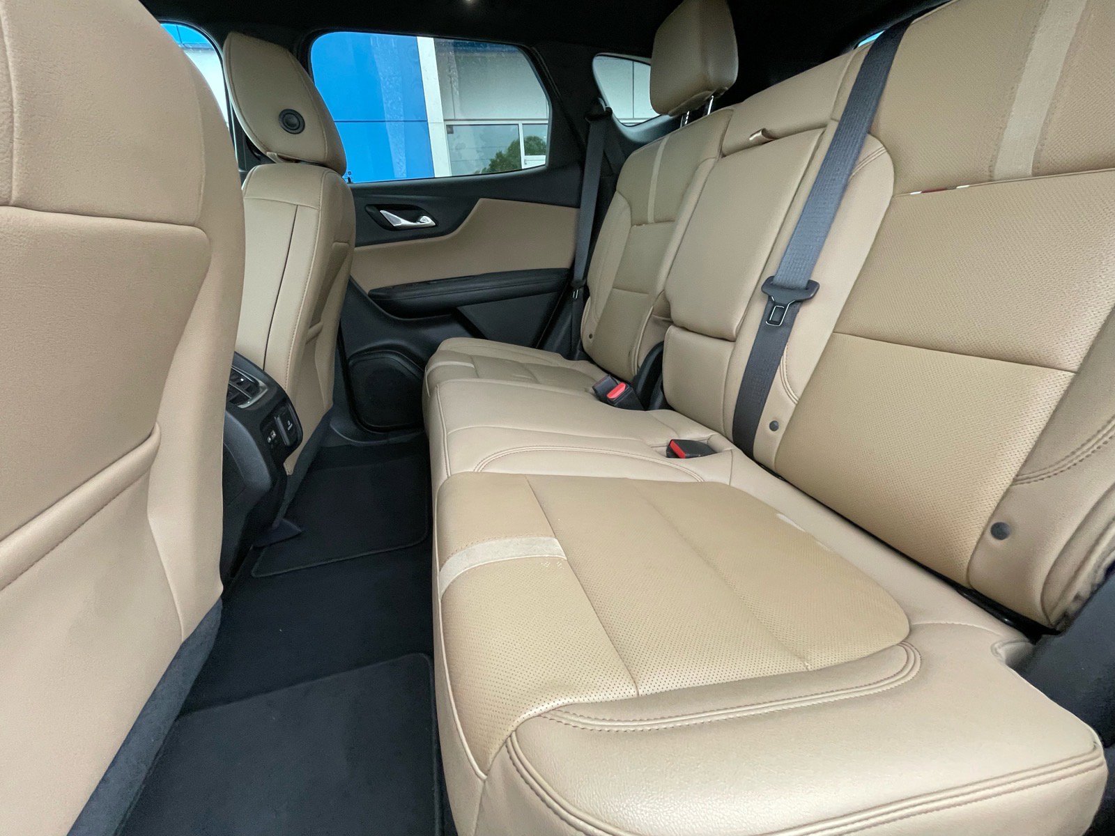 Used 2023 Chevrolet Blazer Premier w/ Driver Confidence II Package FWD image 18