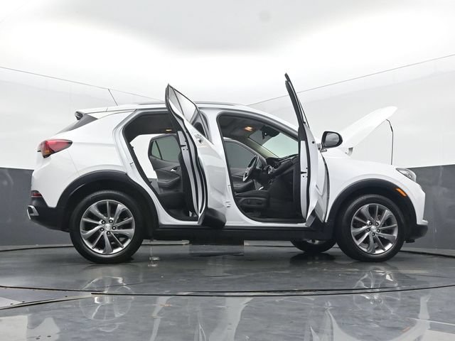 Used 2021 Buick Encore GX Essence w/ Experience Buick Package FWD image 59