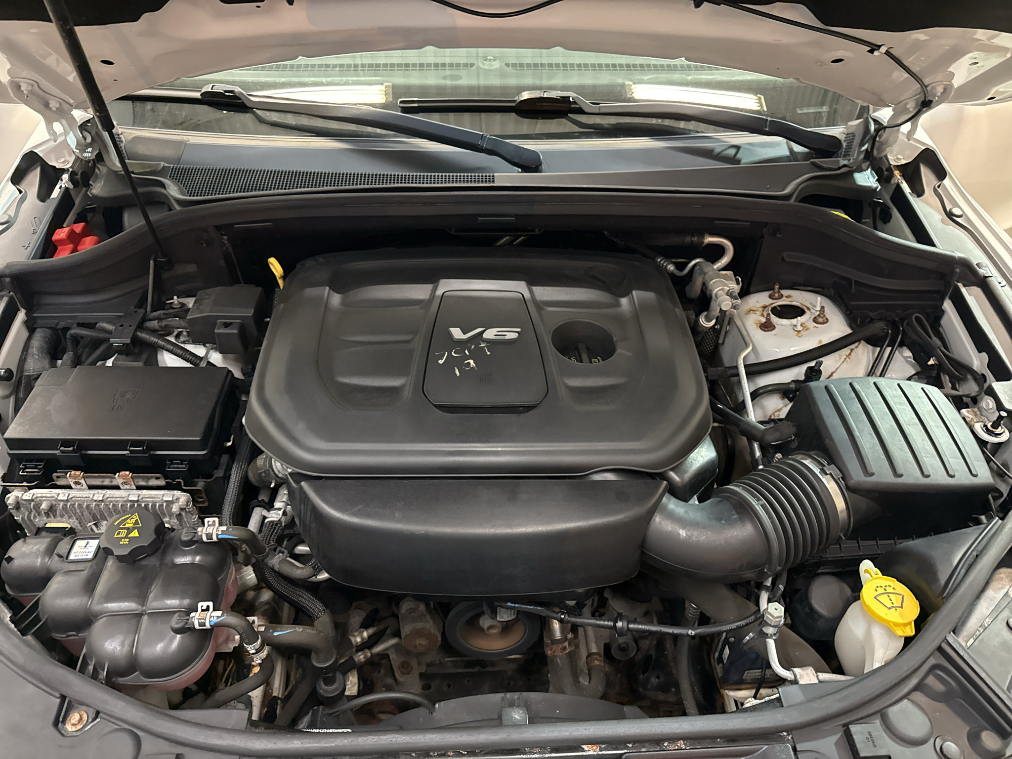 Used 2018 Dodge Durango GT AWD/4WD image 30