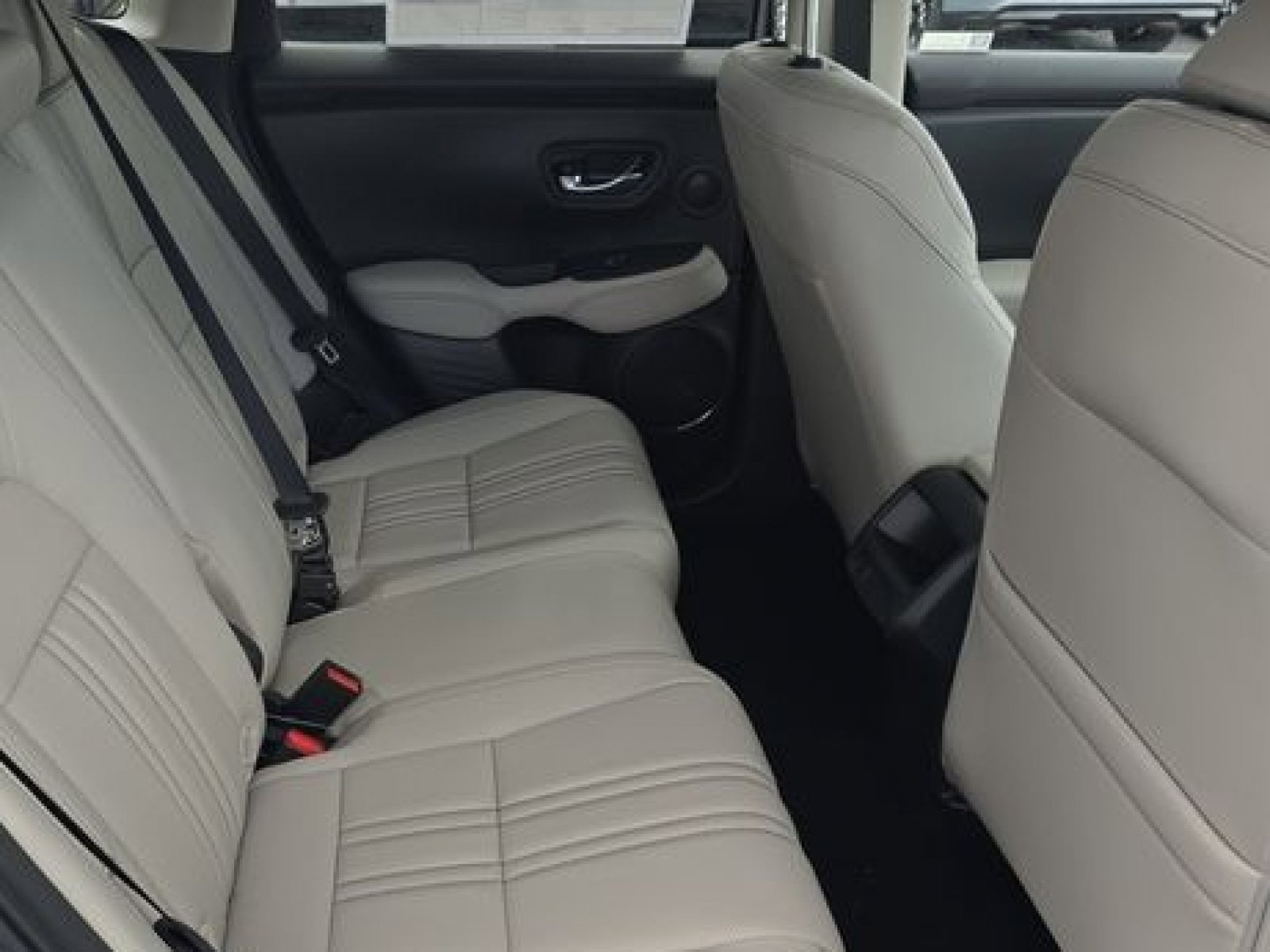 New 2026 Honda HR-V EX-L image 28