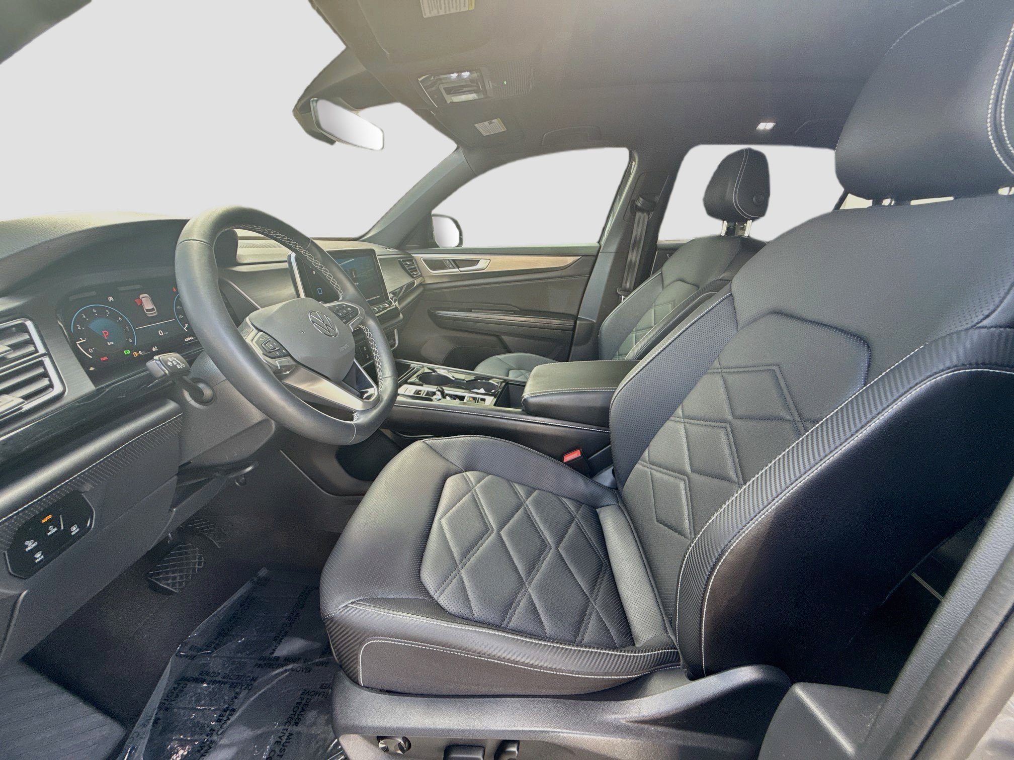 Certified 2024 Volkswagen Atlas Cross Sport SE FWD image 18