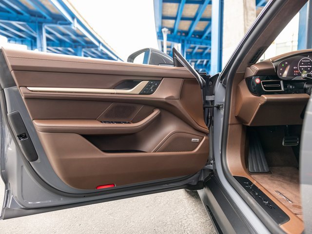 New 2026 Porsche Taycan GTS image 29
