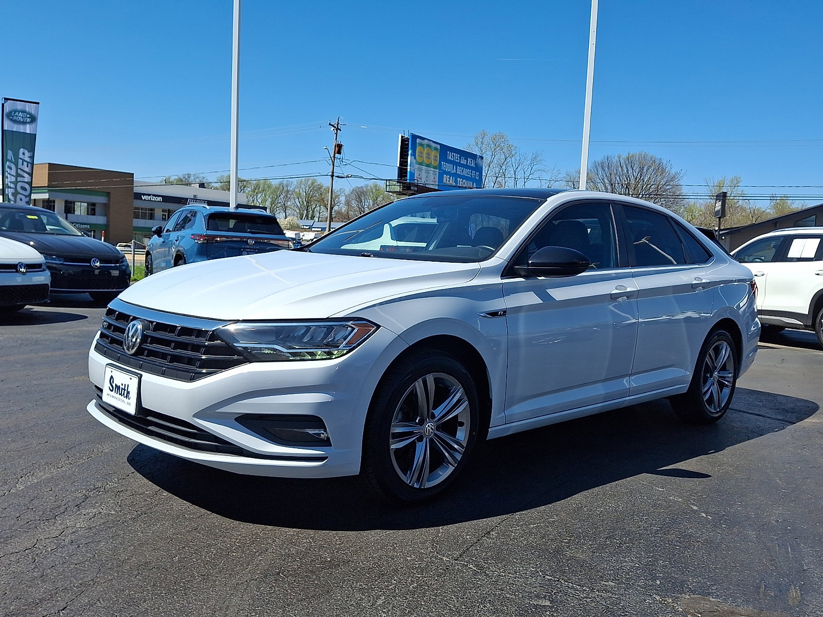 Used 2019 Volkswagen Jetta R-Line image 3