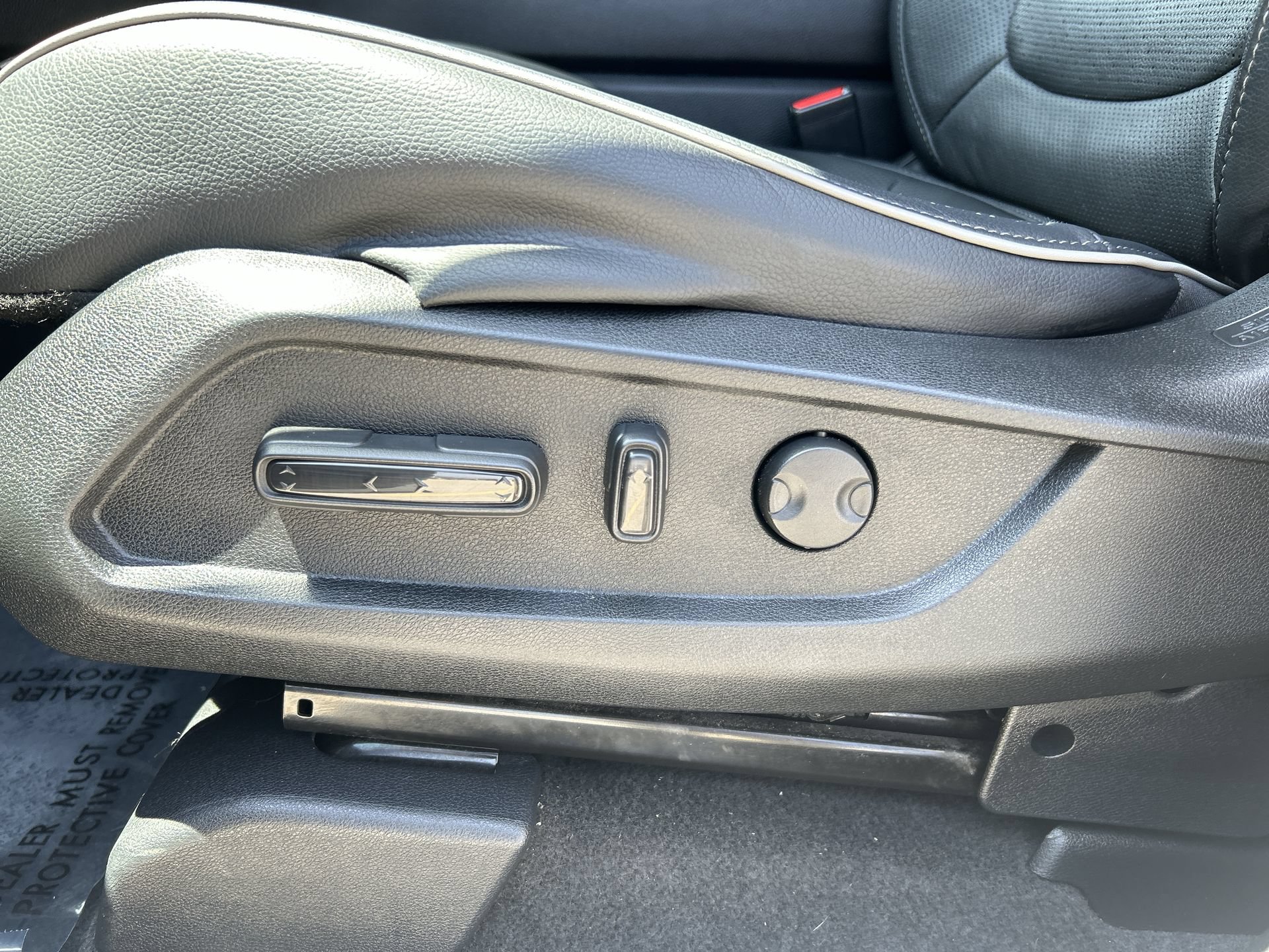 Certified 2023 Honda Pilot Elite image 14