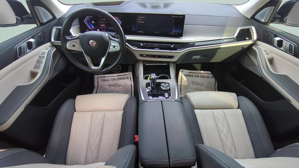 Used 2024 BMW ALPINA XB7 AWD/4WD image 10