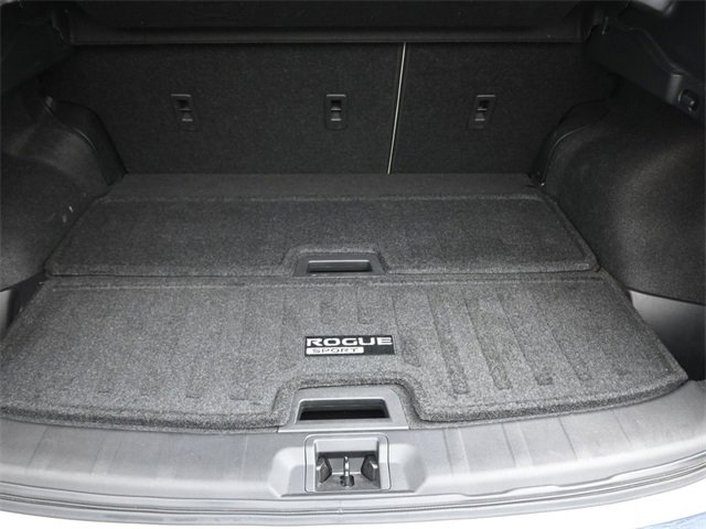 Used 2022 Nissan Rogue Sport SL w/ Premium Package image 12