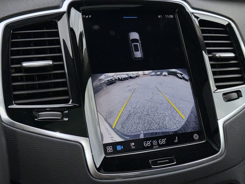 Used 2024 Volvo XC90 B5 Plus image 7