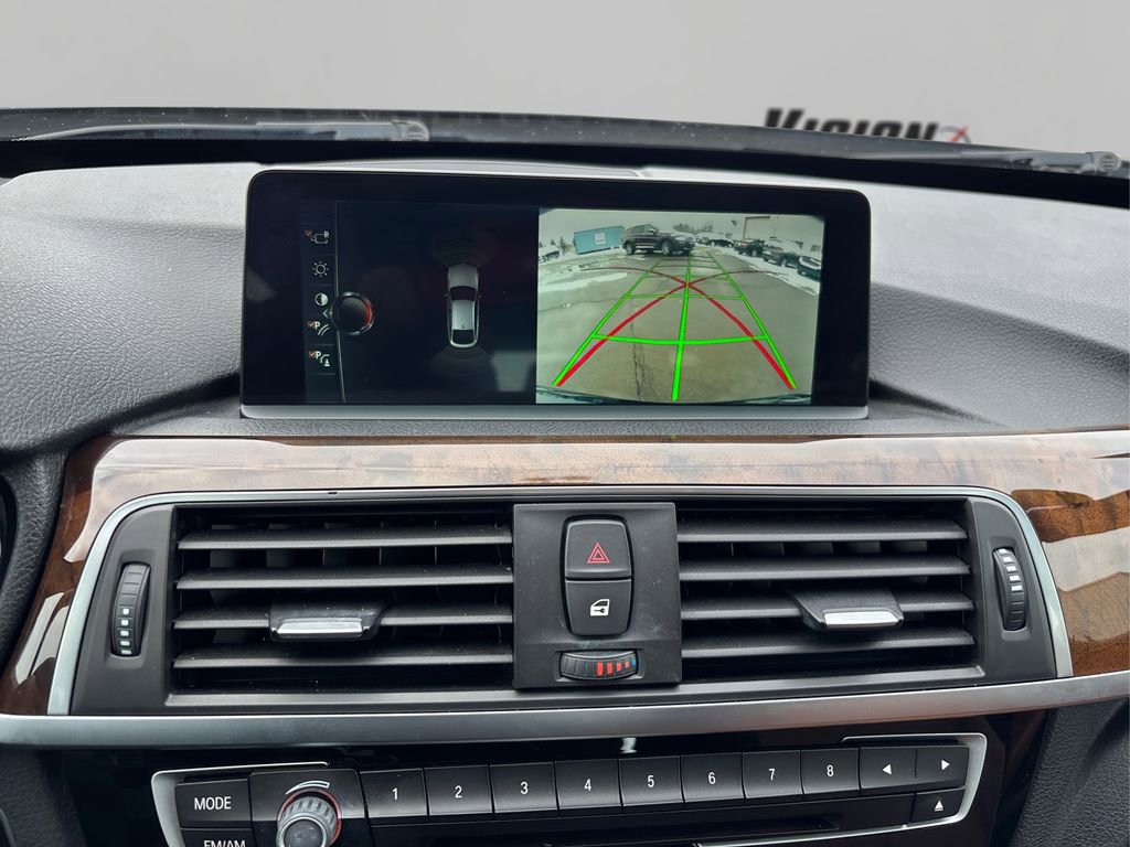 Used 2017 BMW 330i Gran Turismo xDrive image 29