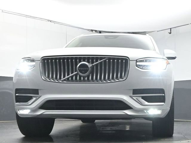 Used 2023 Volvo XC90 B6 Plus w/ Protection Package Premier AWD/4WD image 35