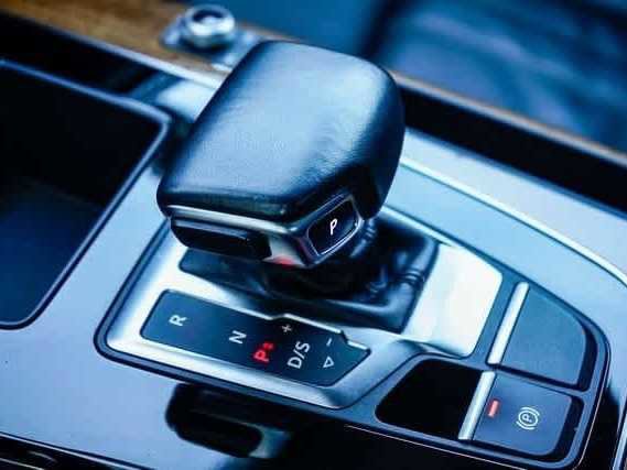 Used 2023 Audi Q5 2.0T Premium w/ Convenience Package image 21