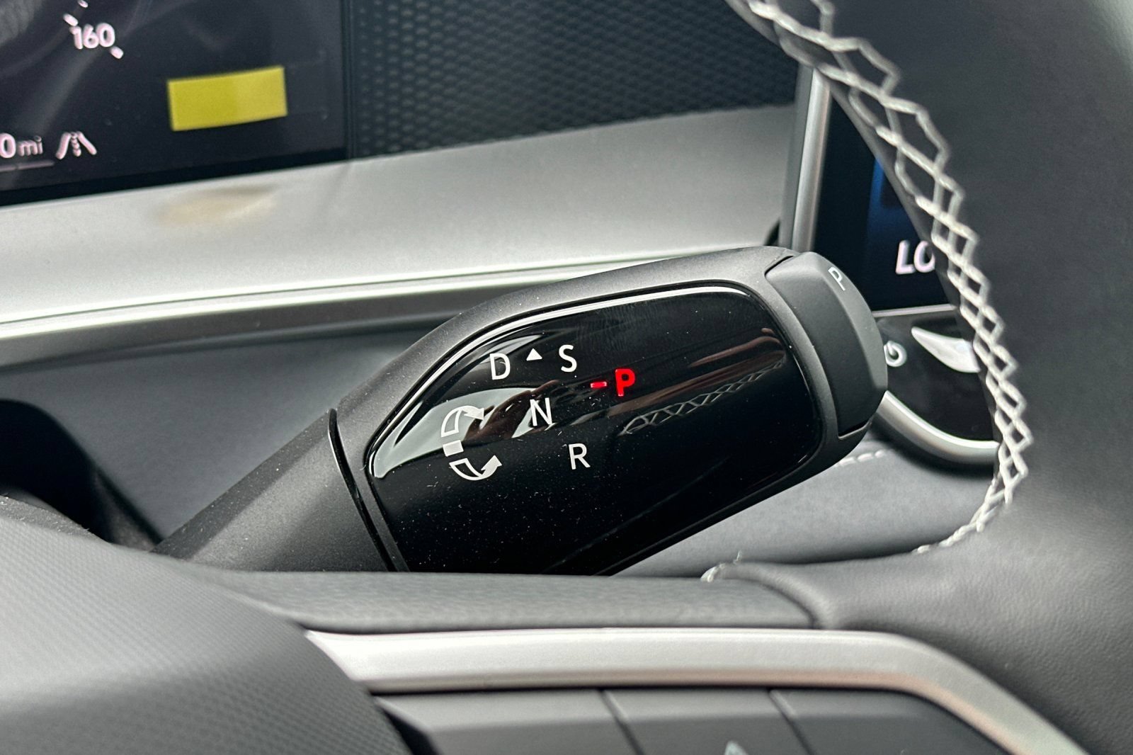 New 2026 Volkswagen Tiguan SE AWD/4WD image 21