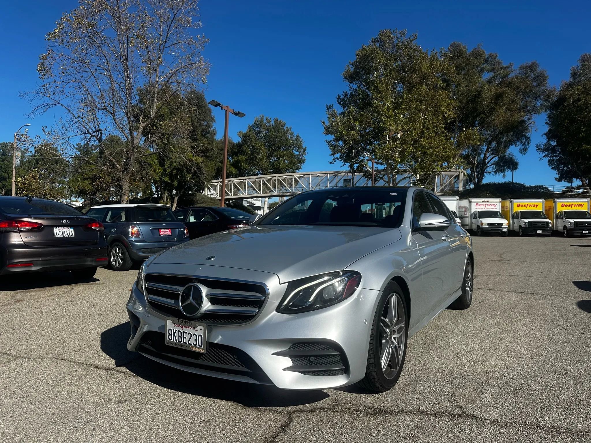 Used 2019 Mercedes-Benz E 300 image 1