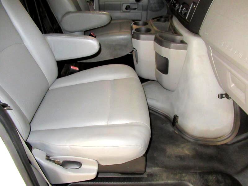 Used 2014 Ford E-150 and Econoline 150 w/ Commercial Cargo Van Package image 19