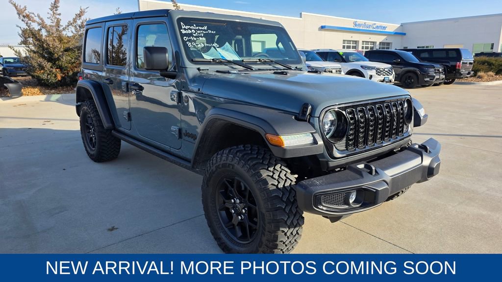 Used 2025 Jeep Wrangler Willys image 7