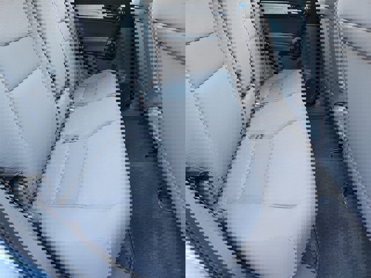 Used 2010 Honda CR-V LX image 14