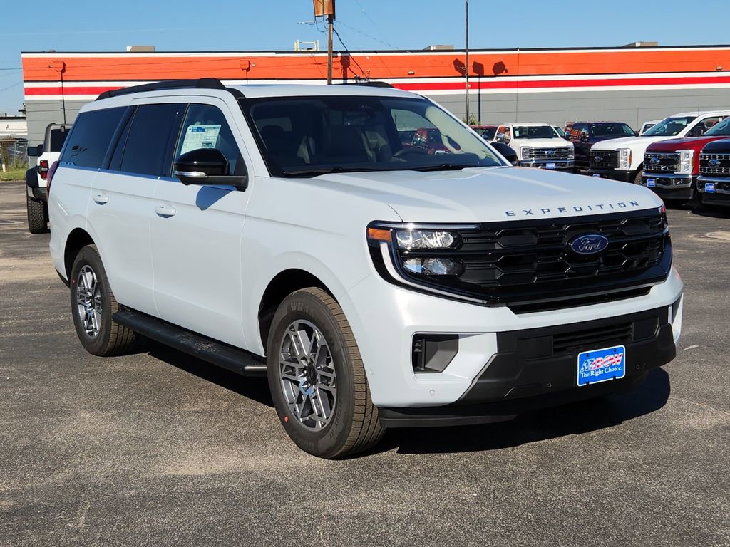New 2025 Ford Expedition Active