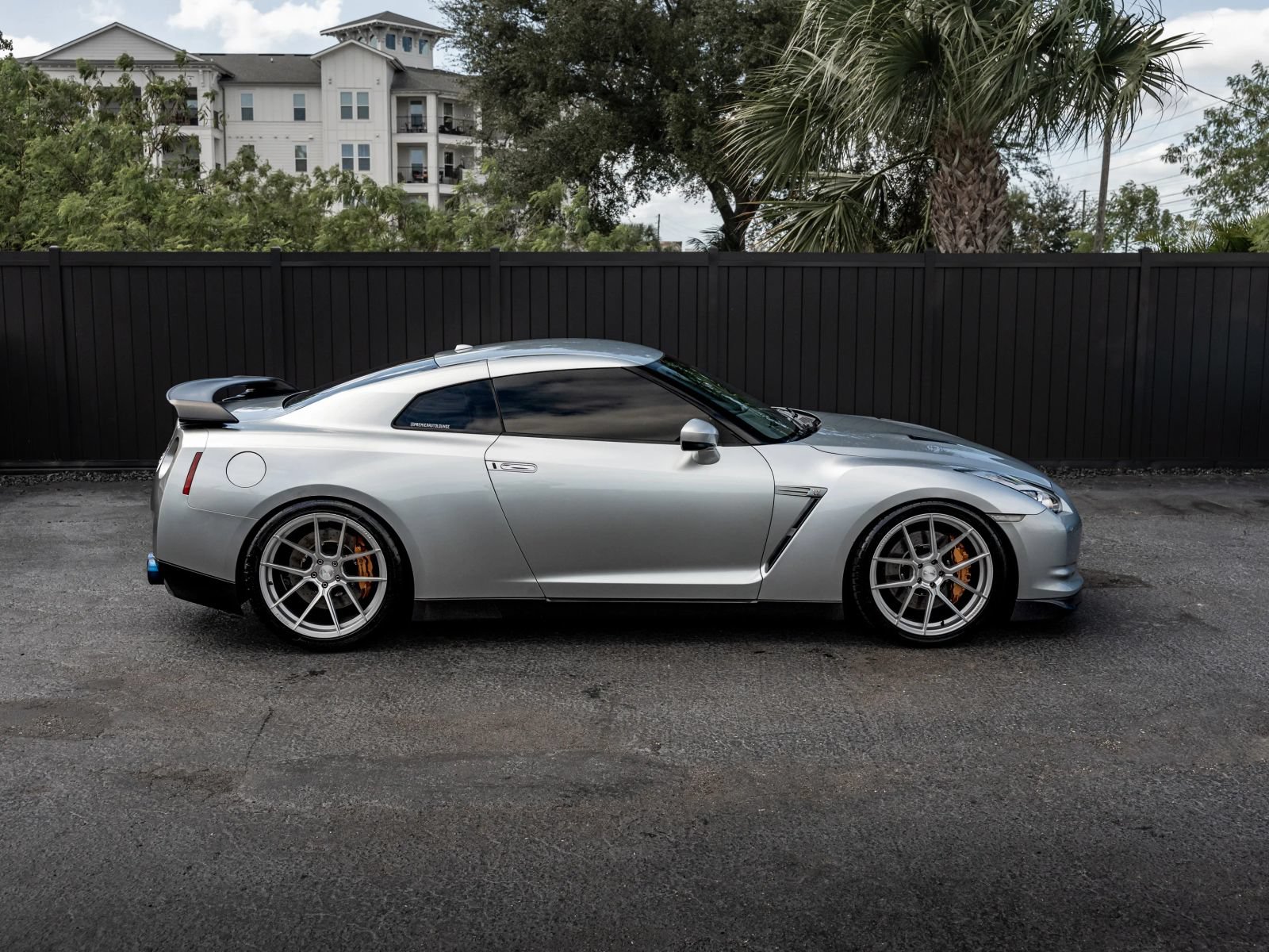 Used 2009 Nissan GT-R Premium AWD/4WD image 26