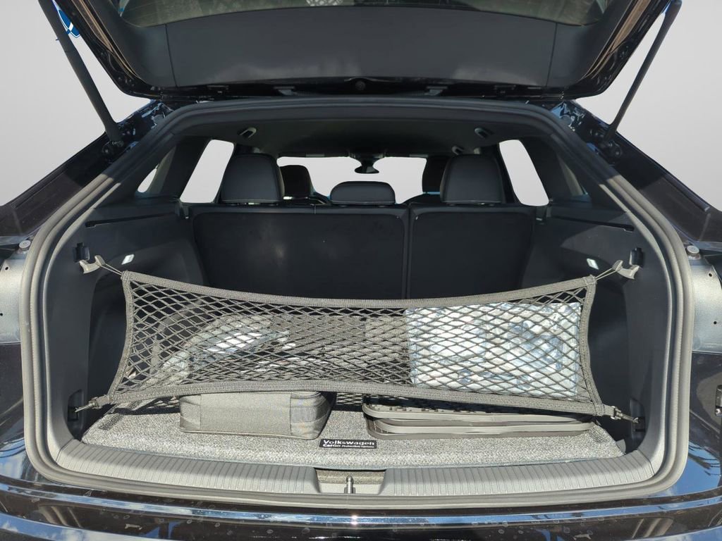 New 2026 Volkswagen Atlas Cross Sport SE image 41