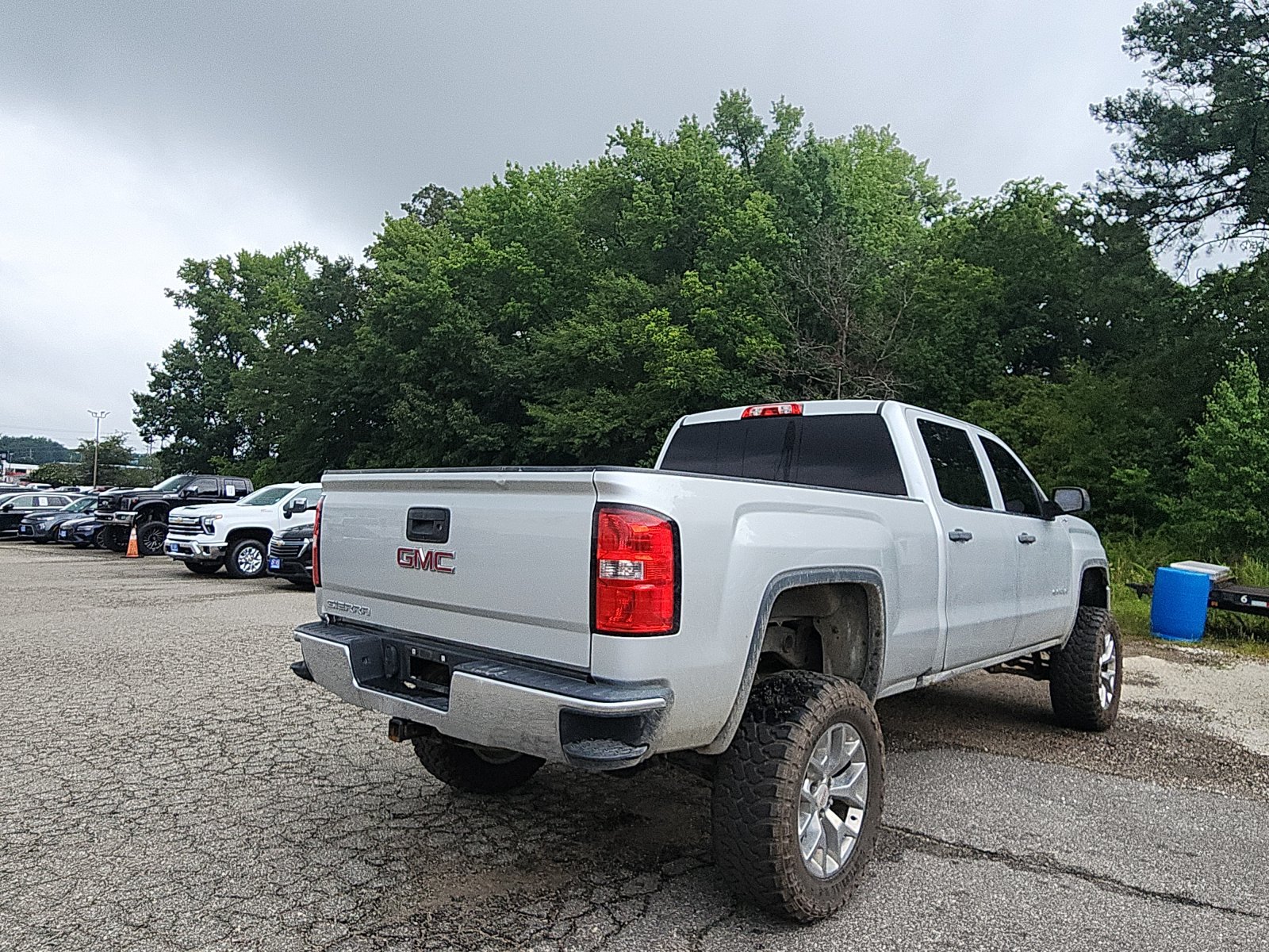 Used 2017 GMC Sierra 1500 4x4 Crew Cab w/ Sierra Convenience Package image 5