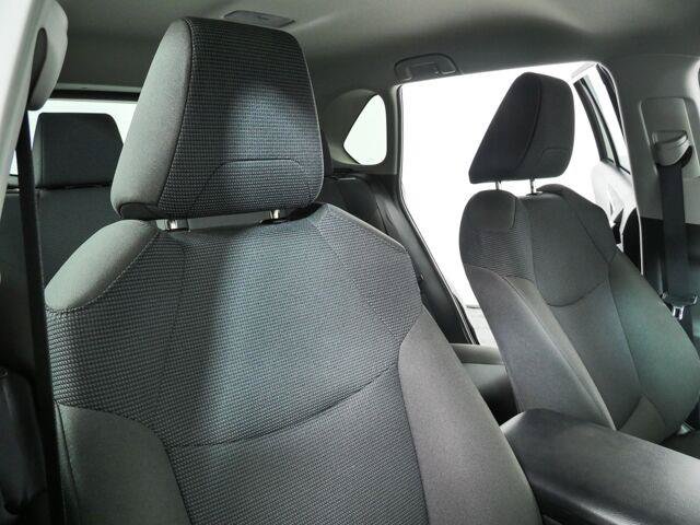 Used 2025 Toyota RAV4 LE FWD image 21