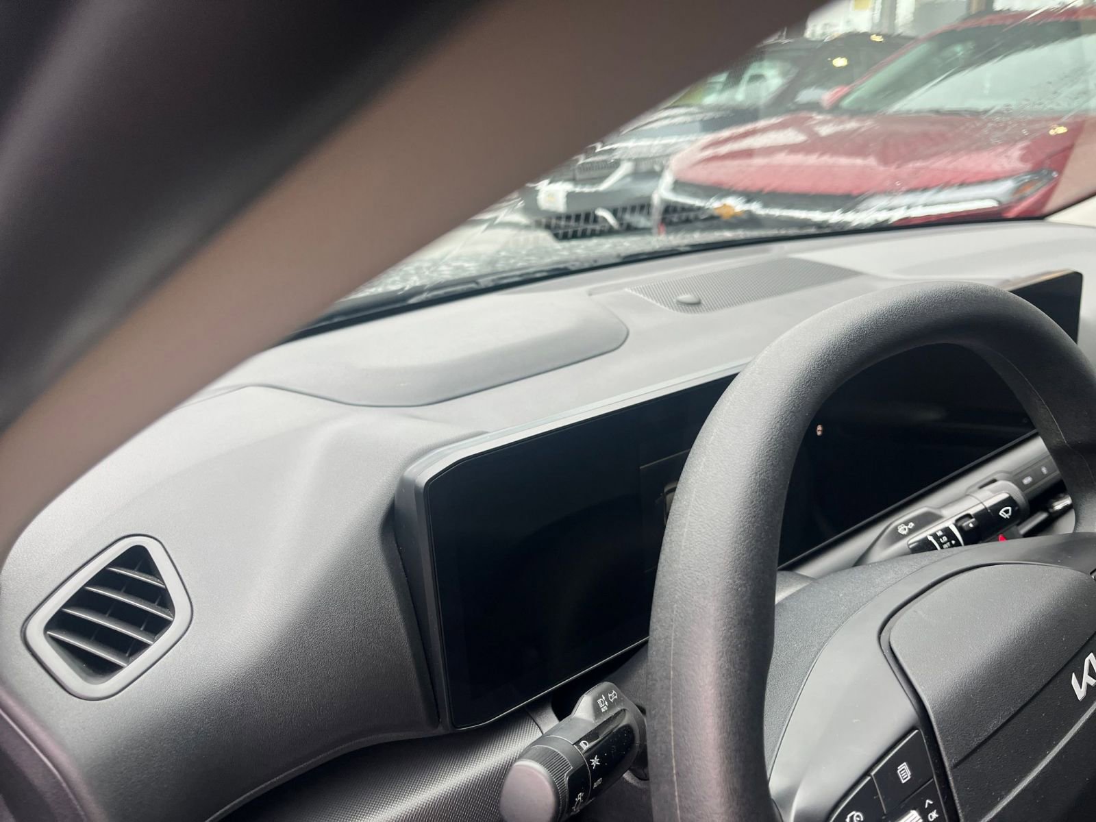 Used 2025 Kia K4 FWD image 35
