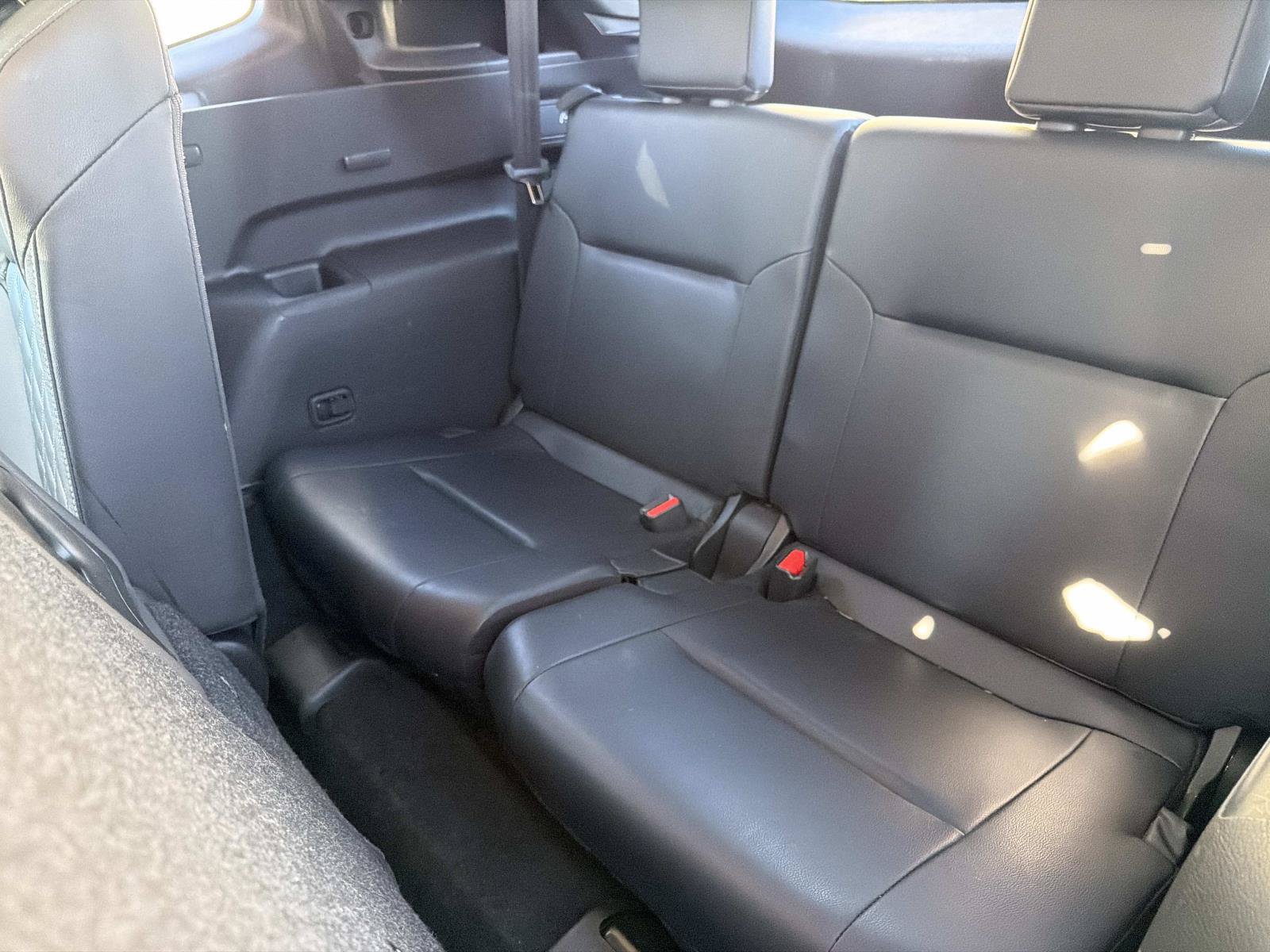 Used 2023 Mitsubishi Outlander SEL 40th Anniversary AWD/4WD image 12