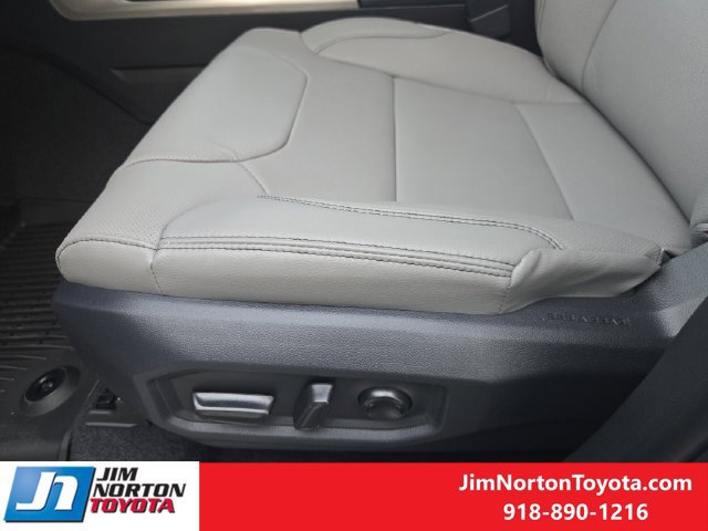New 2026 Toyota Tundra Limited w/ Power Package AWD/4WD image 20