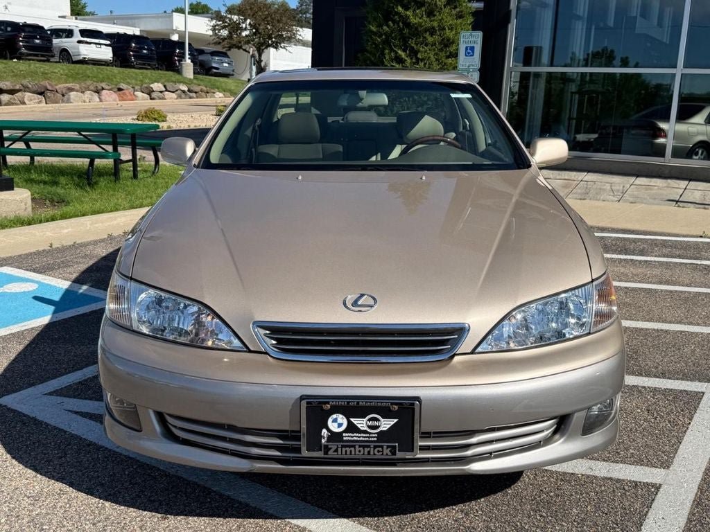 Used 2001 Lexus ES 330 FWD image 8