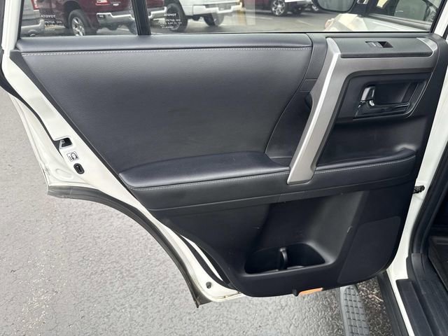 Used 2020 Toyota 4Runner SR5 Premium w/ Wilderness Package AWD/4WD image 23