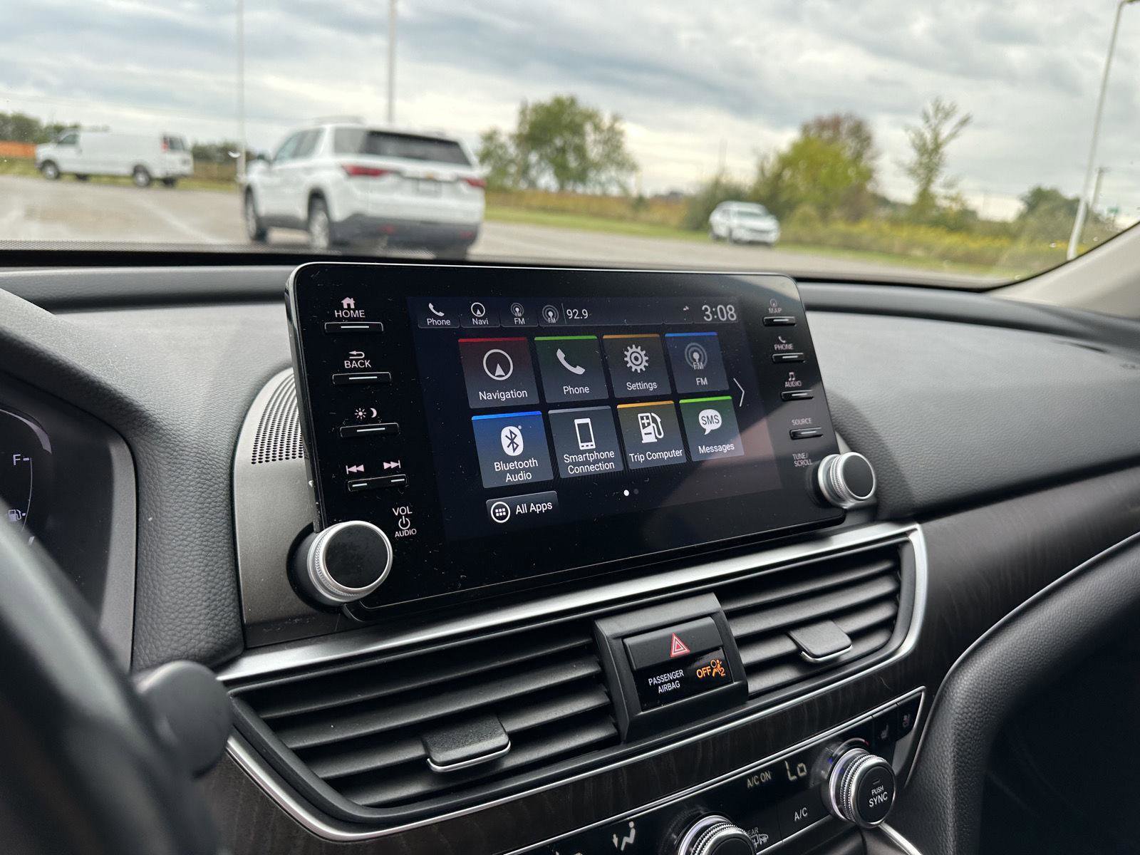 Used 2022 Honda Accord Touring image 29