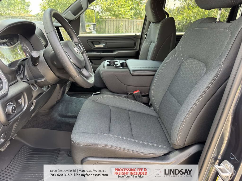 New 2026 RAM 1500 Warlock AWD/4WD image 17