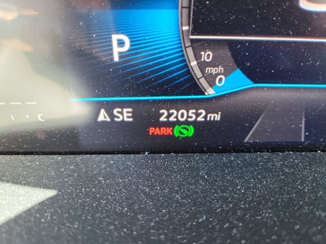 Certified 2024 Volkswagen Tiguan SE R-Line AWD/4WD image 22